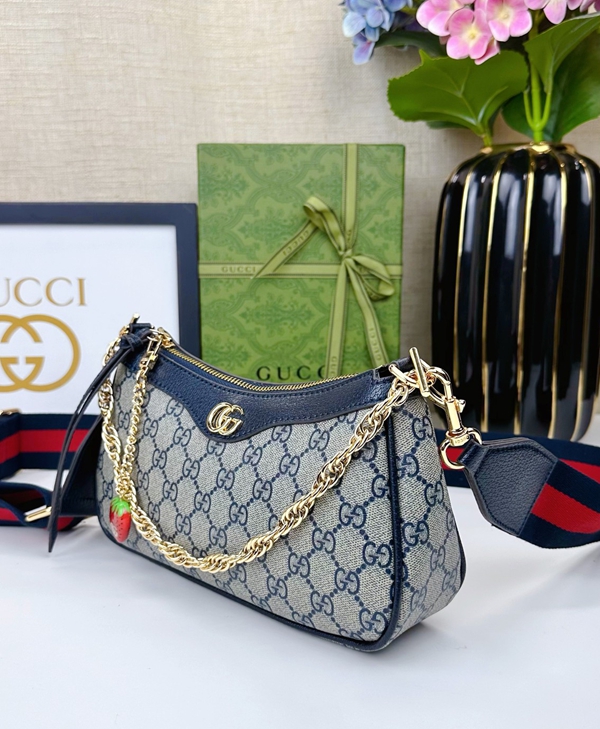 激安グッチバッグコピー側面デザイン